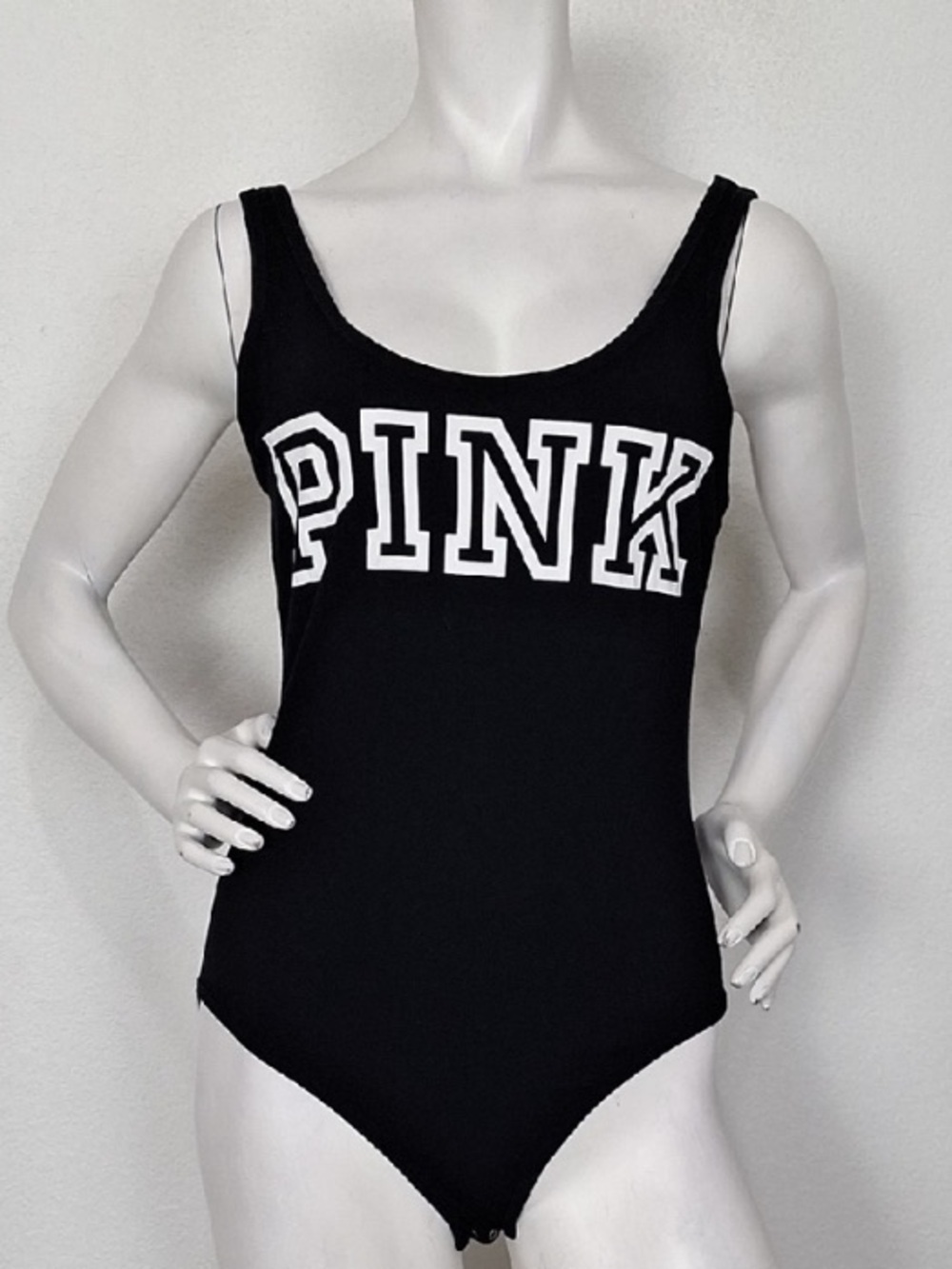 PINK Victoria's Secret Black & White Logo Scoop Neck Sleeveless Bodysuit Size M